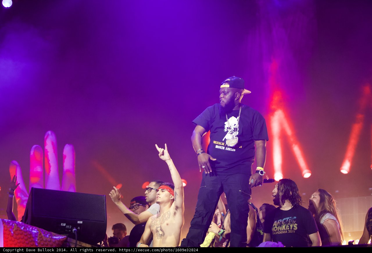 Electric Energy on Stage