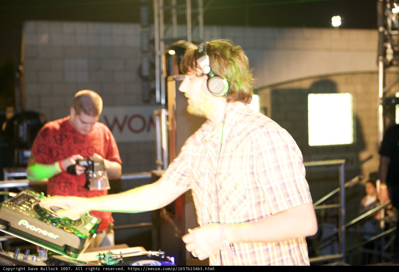 Grooving with the Beat