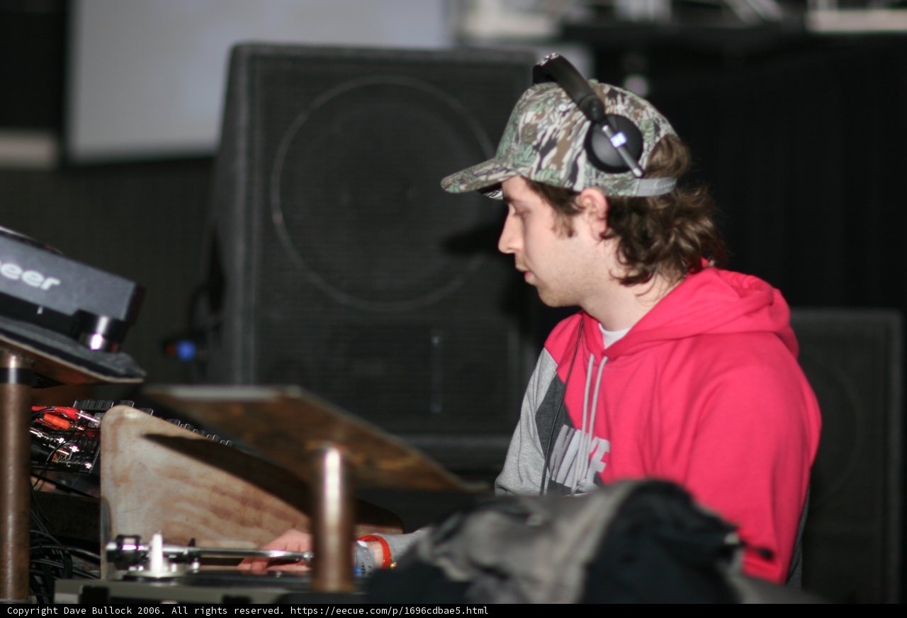 Groovin' with the Beats