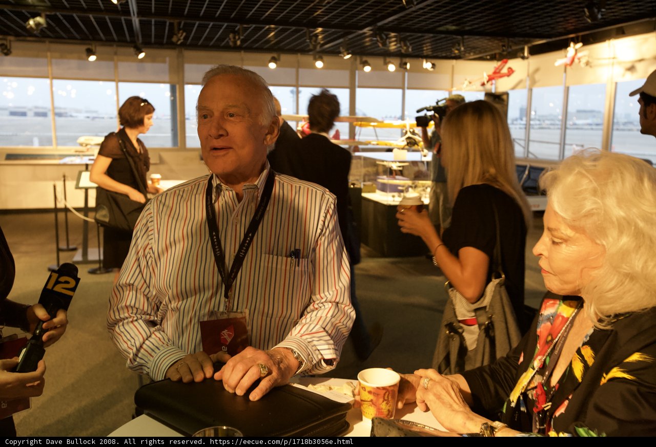 Buzz Aldrin's Business Lunch at a Modern Cafe