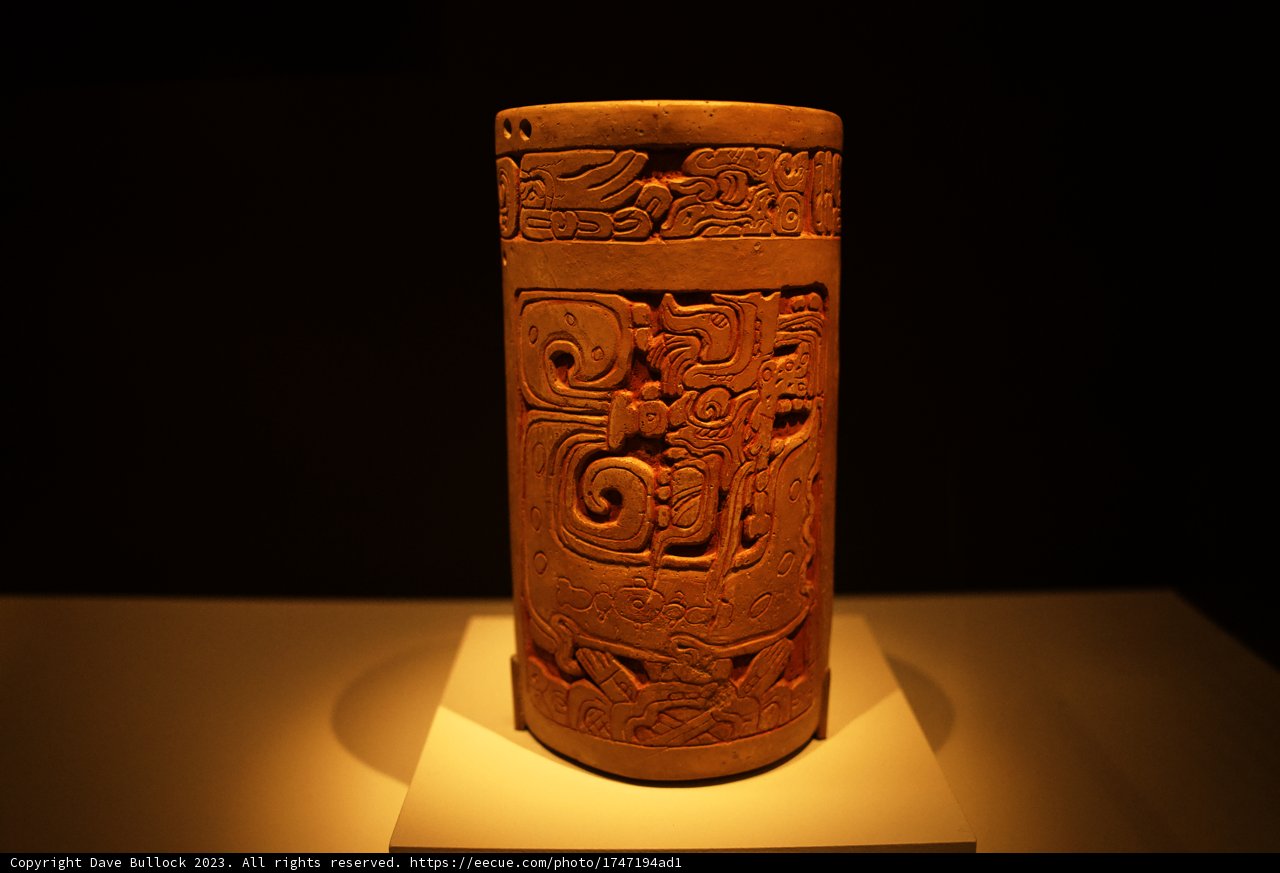 Emblems and Symbols: Art in Pottery