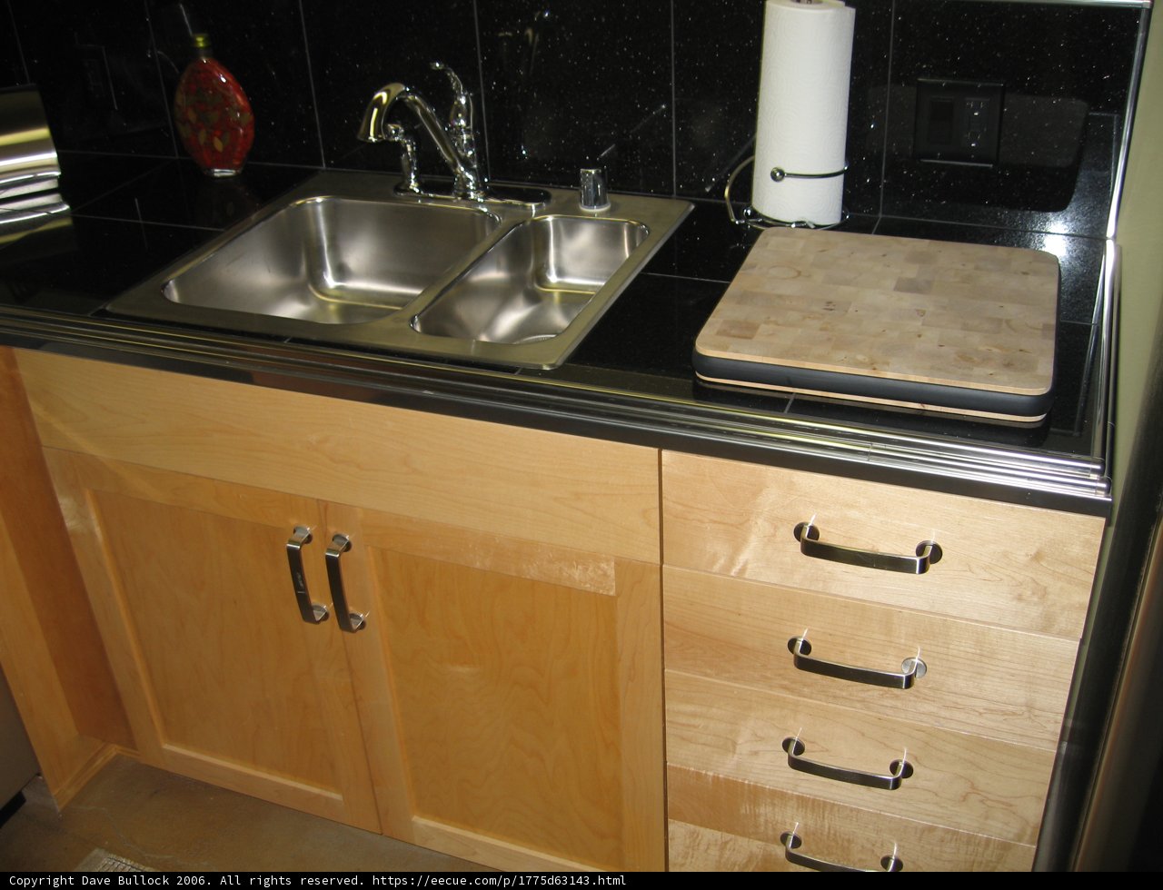 Double Sink Kitchen Counter