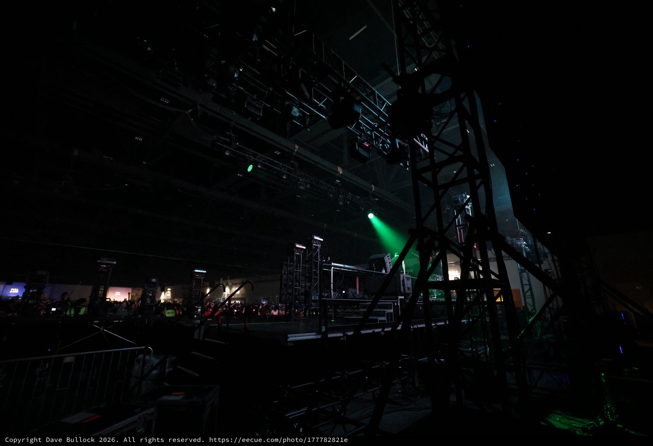 Green Light Beams Pierce Darkness at Wobbleland 2026