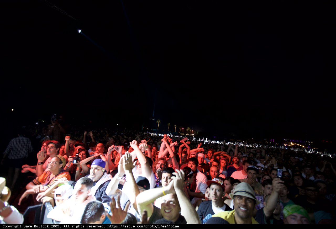 Coachella 2009: A Night of Music and Energy