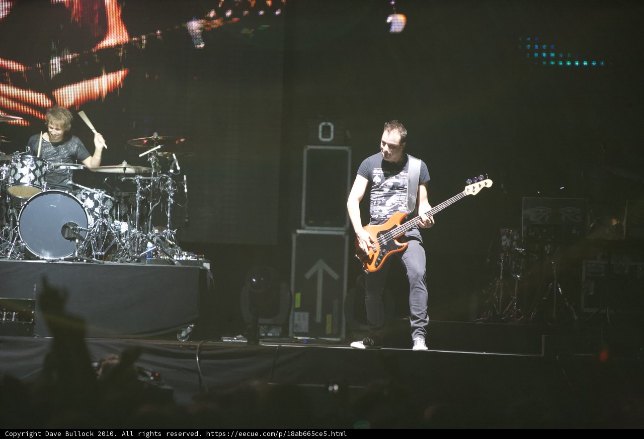 Guitarist Duo Takes Coachella Stage
