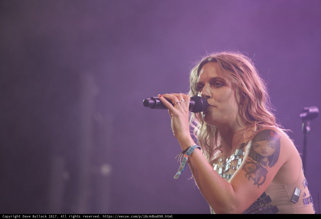 Inked Songstress Takes the Stage