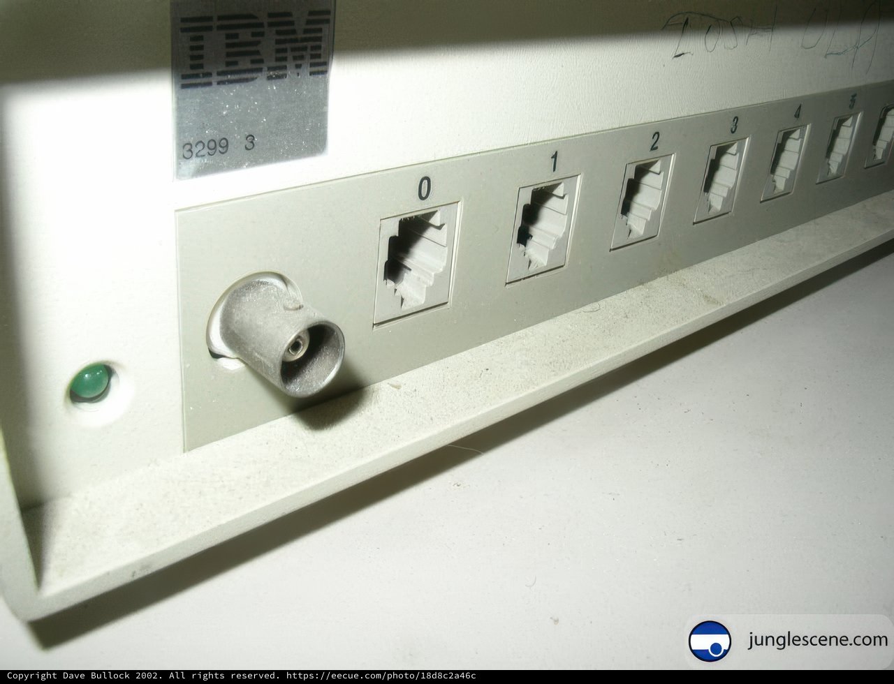Vintage IBM Router Hub Modem Switch Computer Hardware