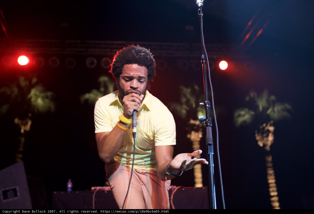 Solo Performance under the Spotlight
