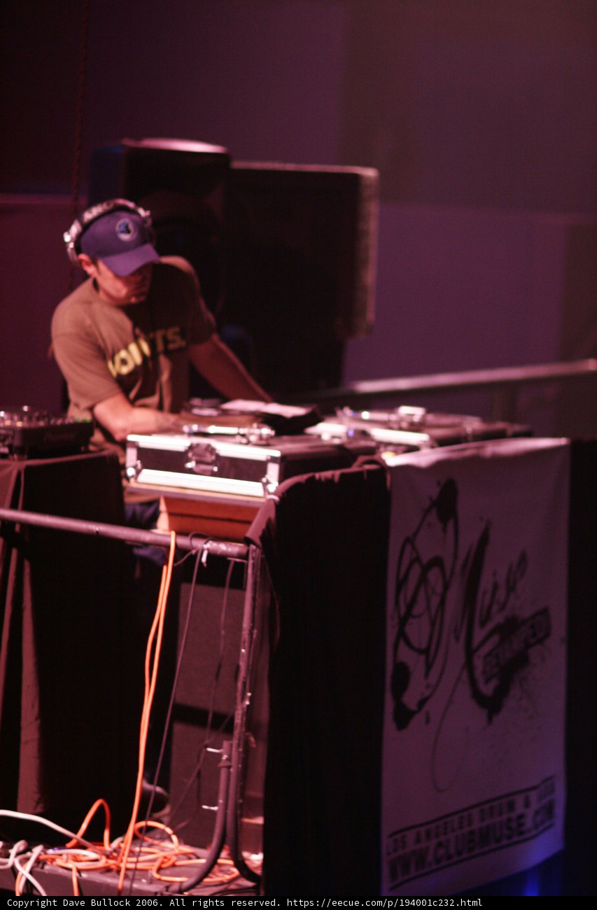 Beats in the Crowd