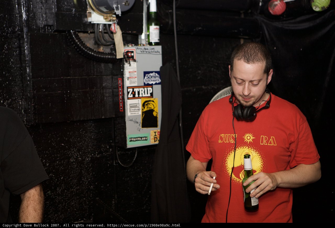 Red Shirt Guy at the Pub
