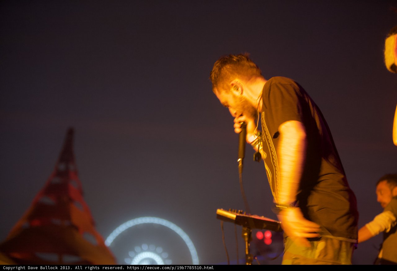 Solo Performance in Electric Lighting