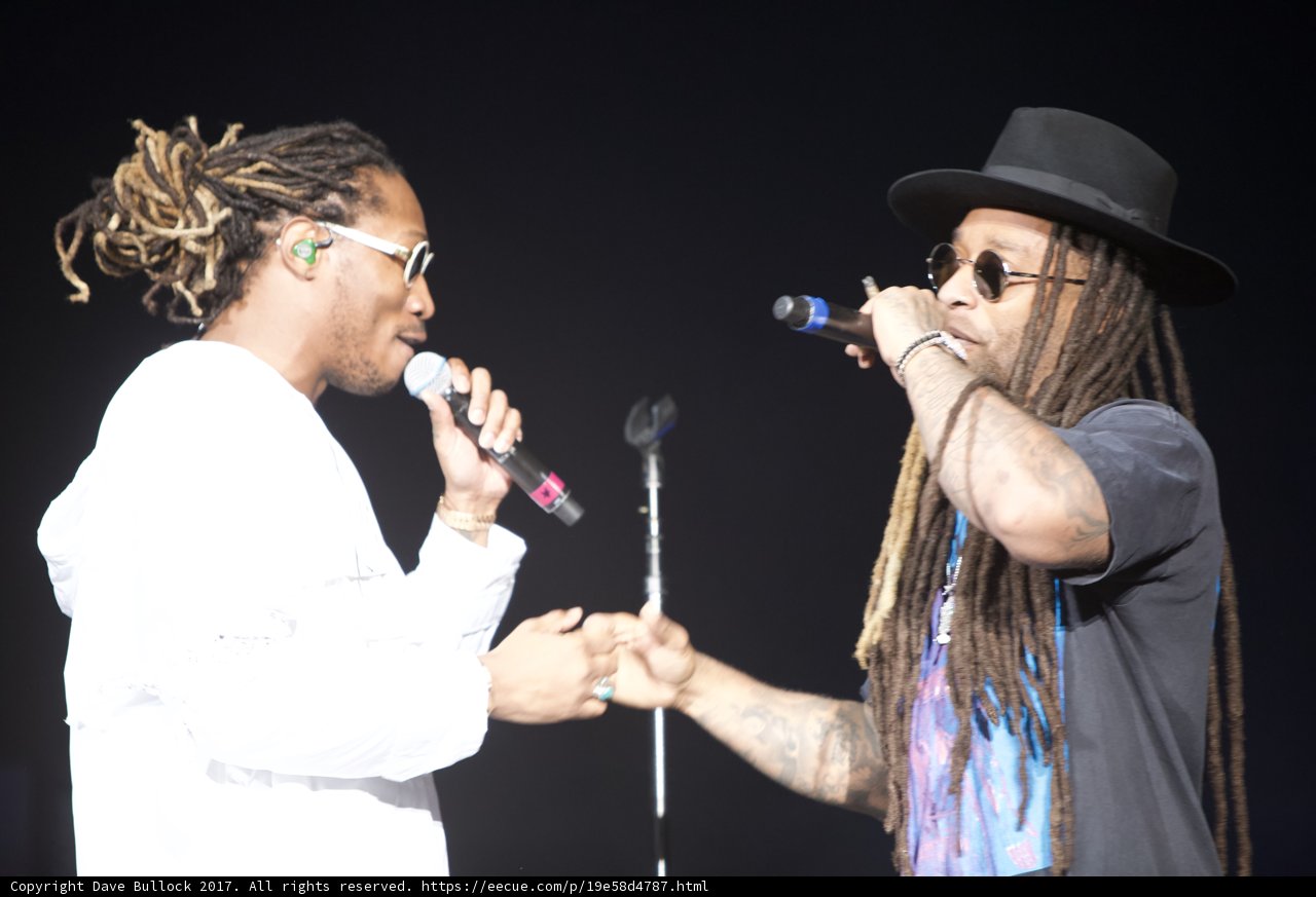Duet with Dreadlocks