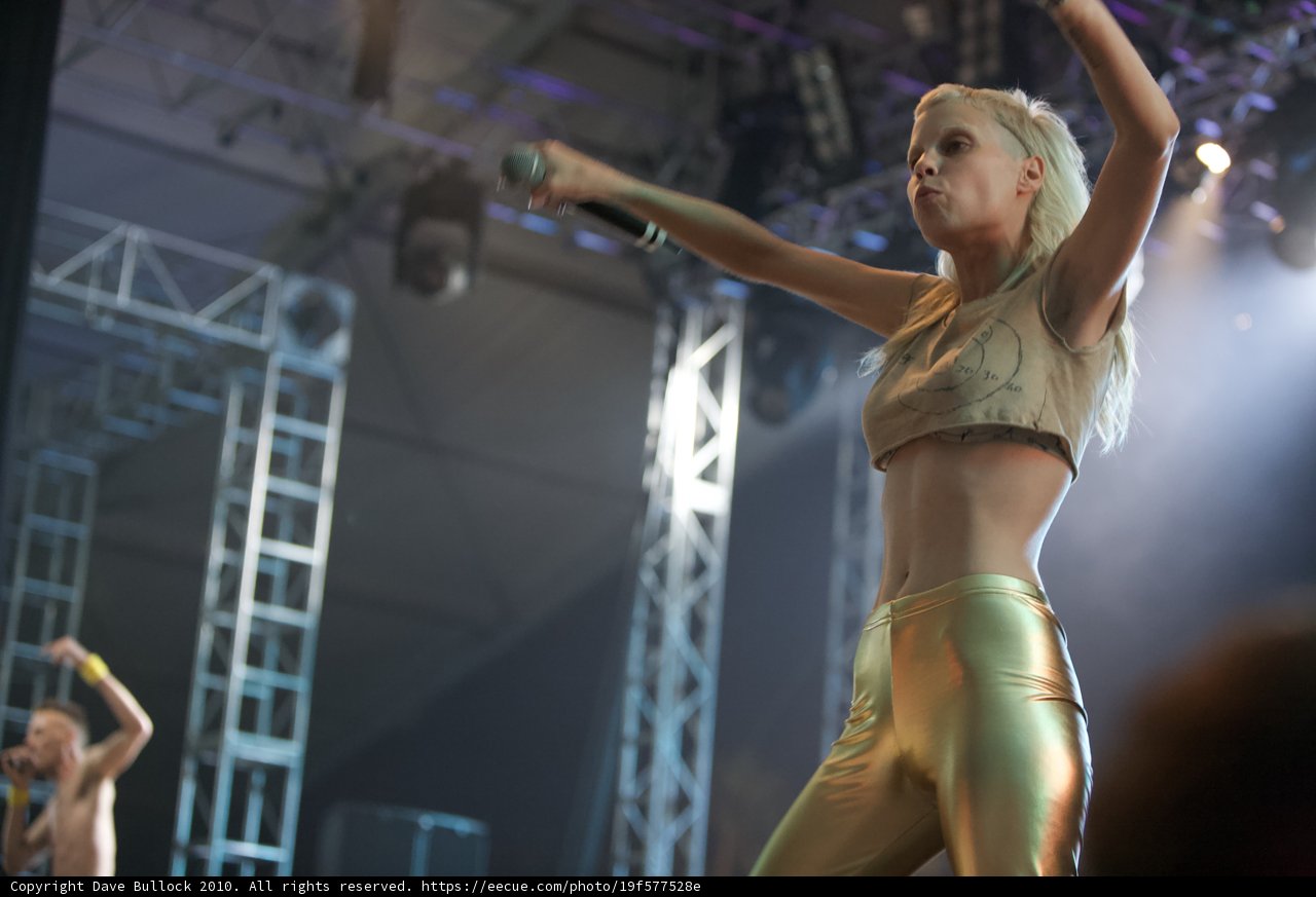 Golden Performer