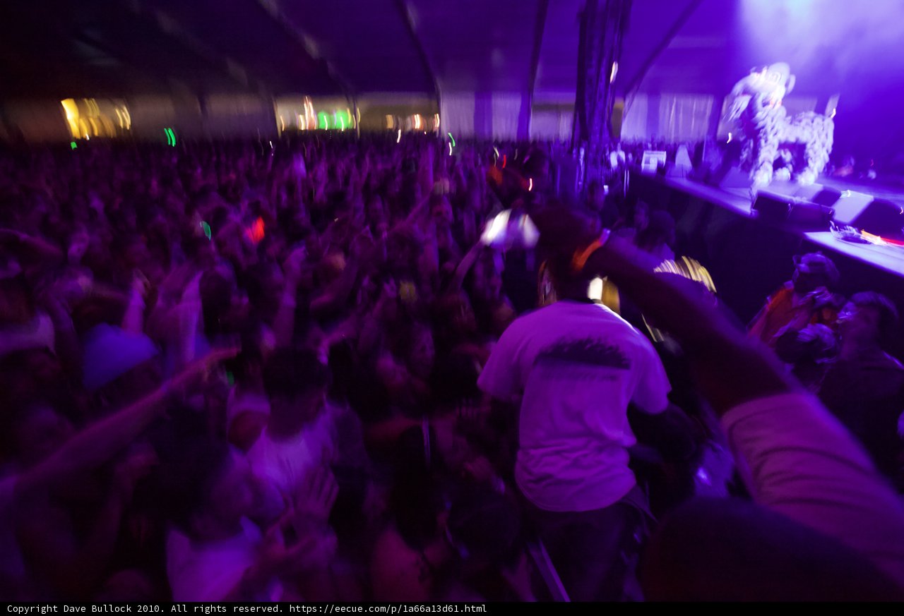 Nightclub Concert Madness