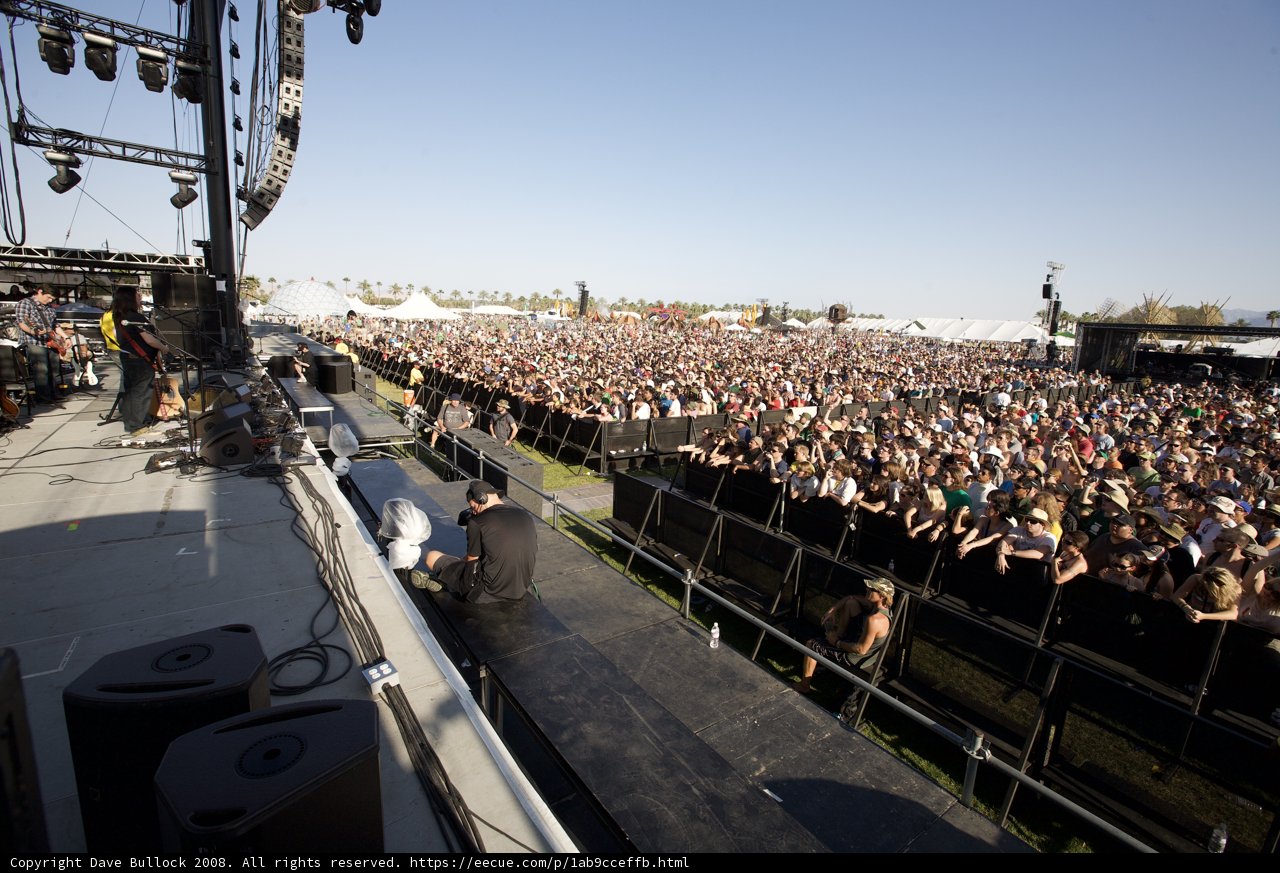 Coachella 2008: The Ultimate Crowd Experience