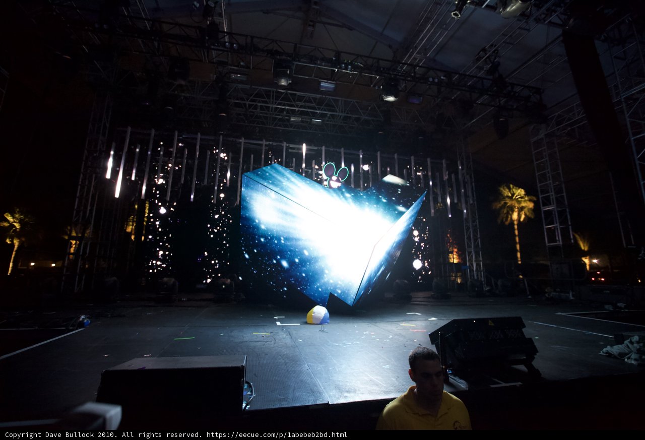 Illuminating the Stage