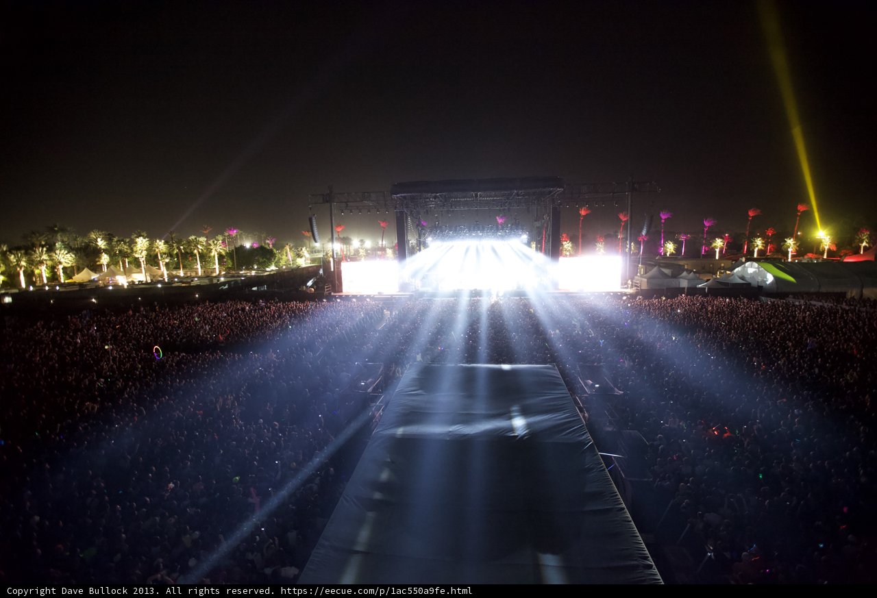 Bright Lights and a Roaring Crowd at Coachella