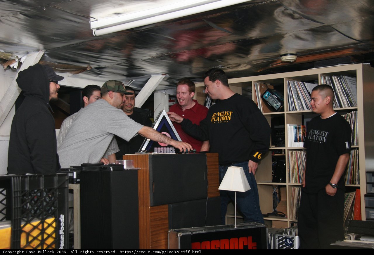 Music Enthusiasts Discuss New Speakers