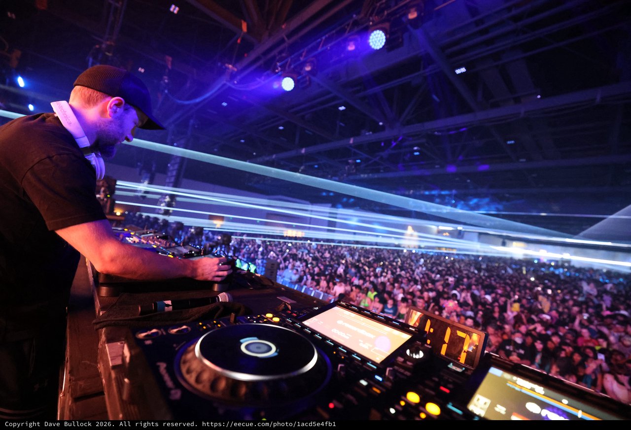 DJ Commands Massive Crowd at Wobbleland 2026