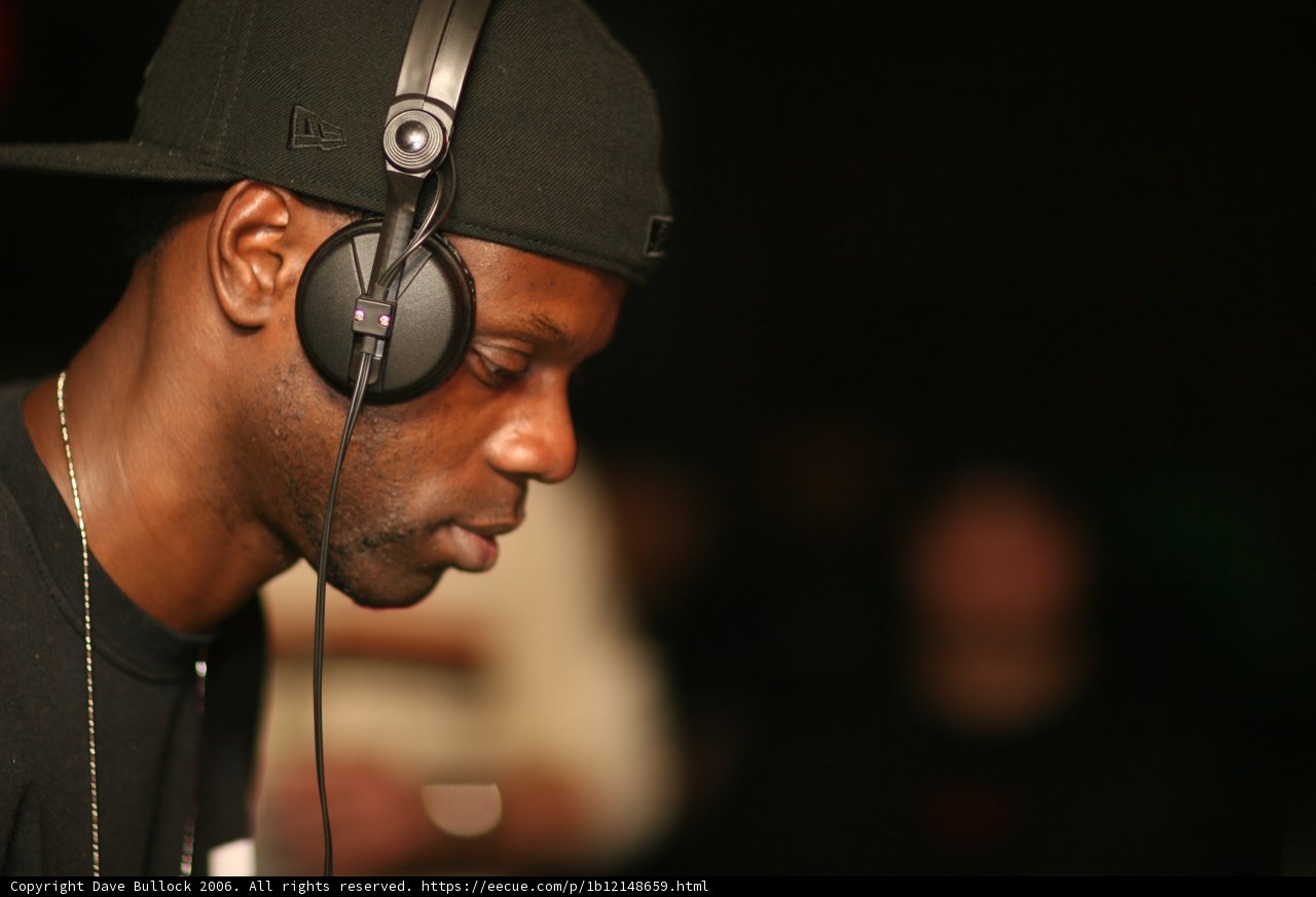 Grooving with Headphones