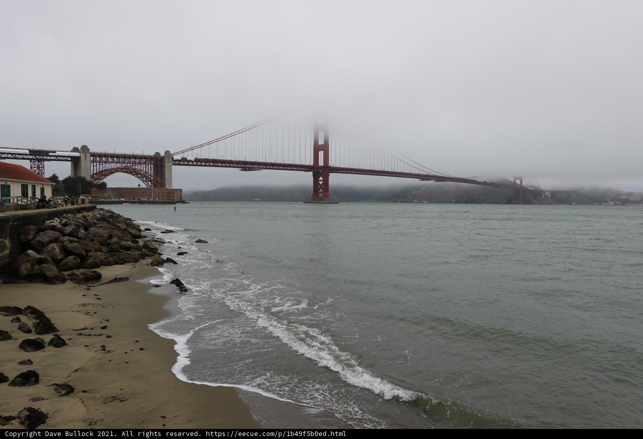 Foggy Golden Gate Bridge