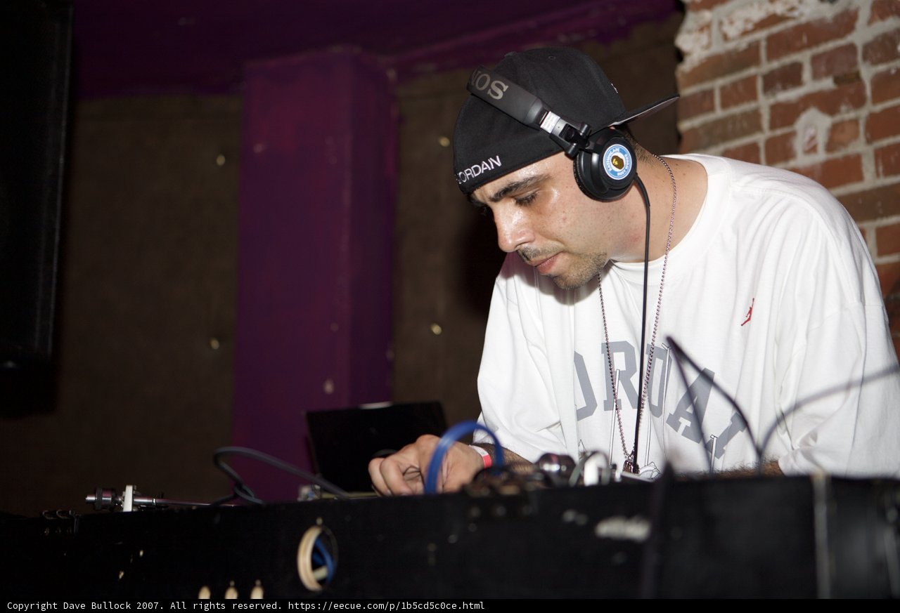 DJ Eric S: Grooving with Respect and Pizza