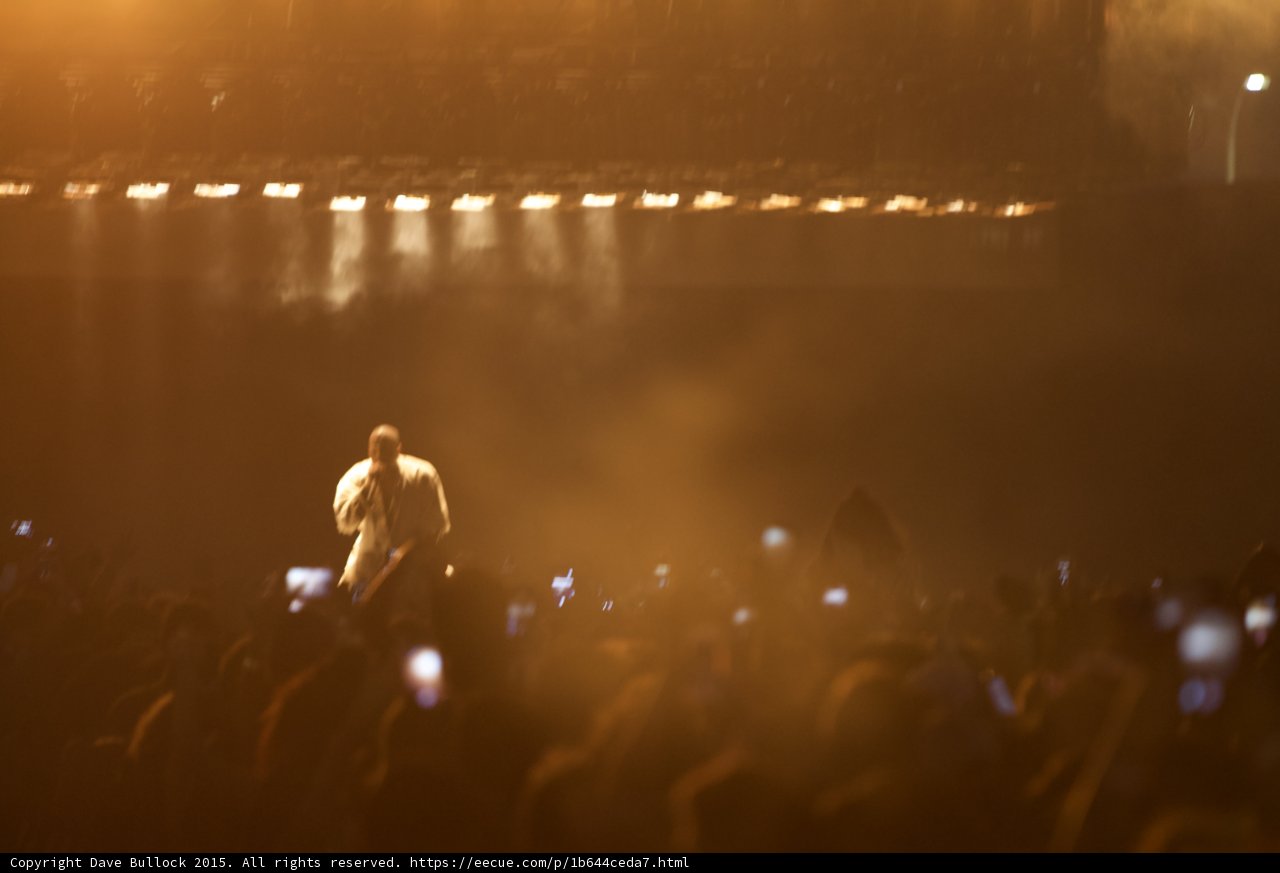 Kanye West Golden Atmosphere