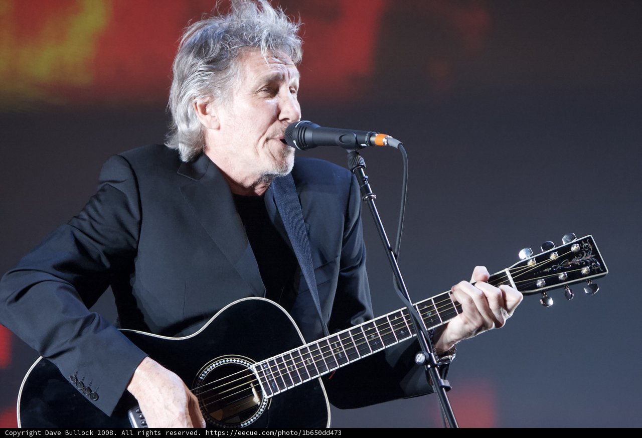 Roger Waters Performing Live with Acoustic Guitar at Coachella 2008