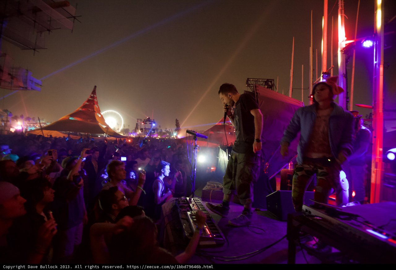 Urban Entertainer Lights Up Coachella