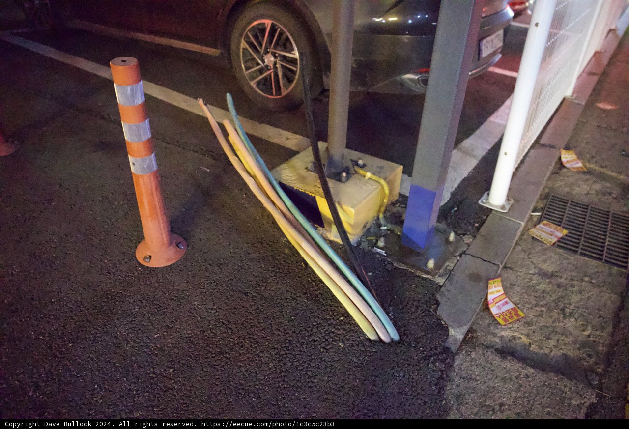 Parking Elegance in Urban Korea