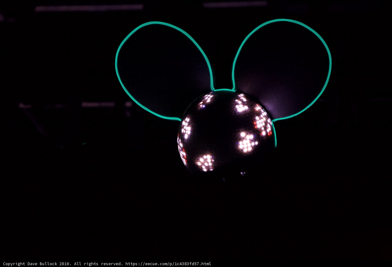 Glowing Sphere Mouse Head