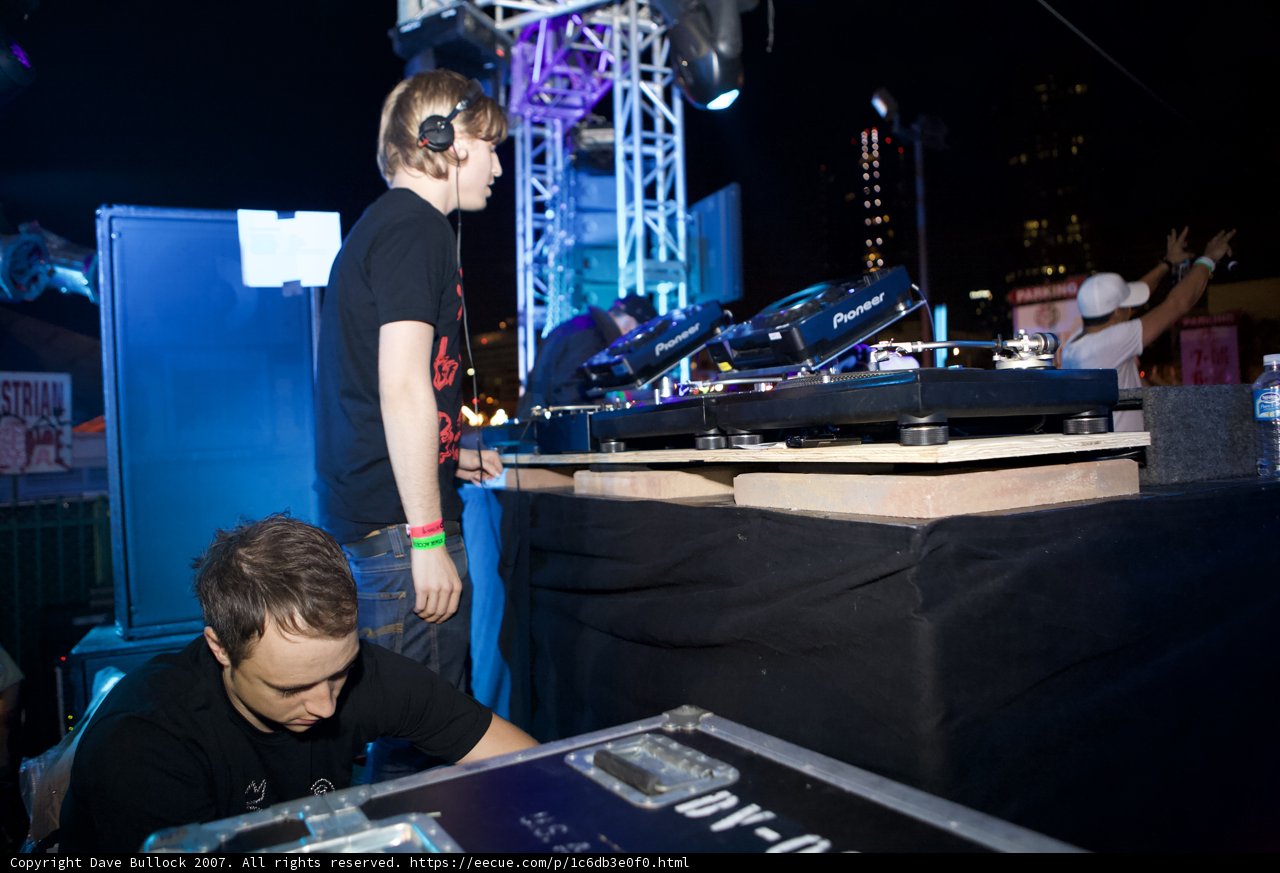 The Night is Young: Deejays at Nocturnal Music Event