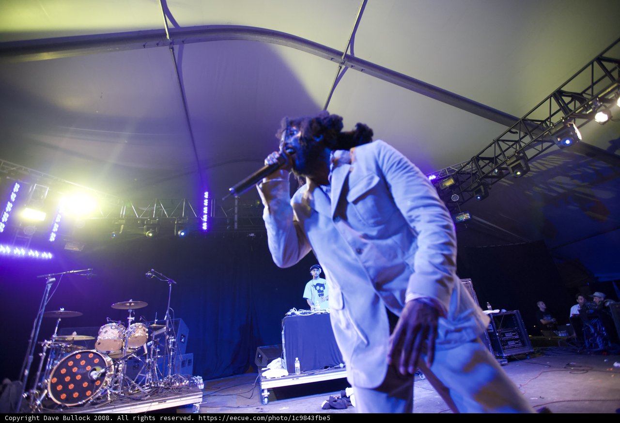 The Entertainer in White