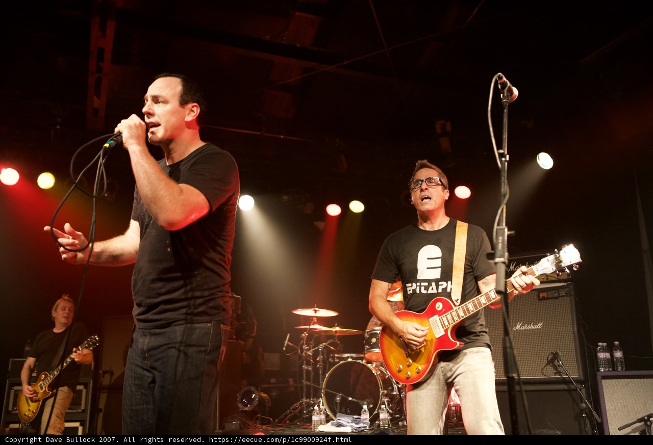 Bad Religion Rocks the Glasshouse