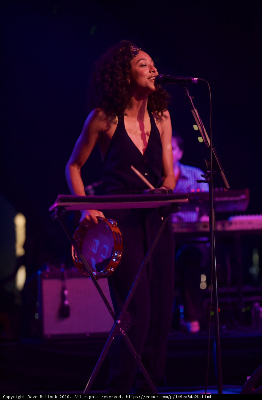 Corinne Bailey Rae rocks Coachella