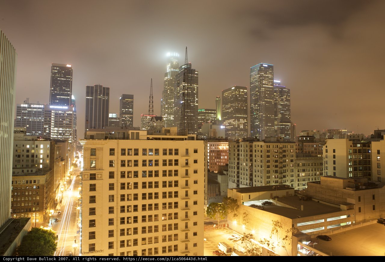 The Foggy Metropolis