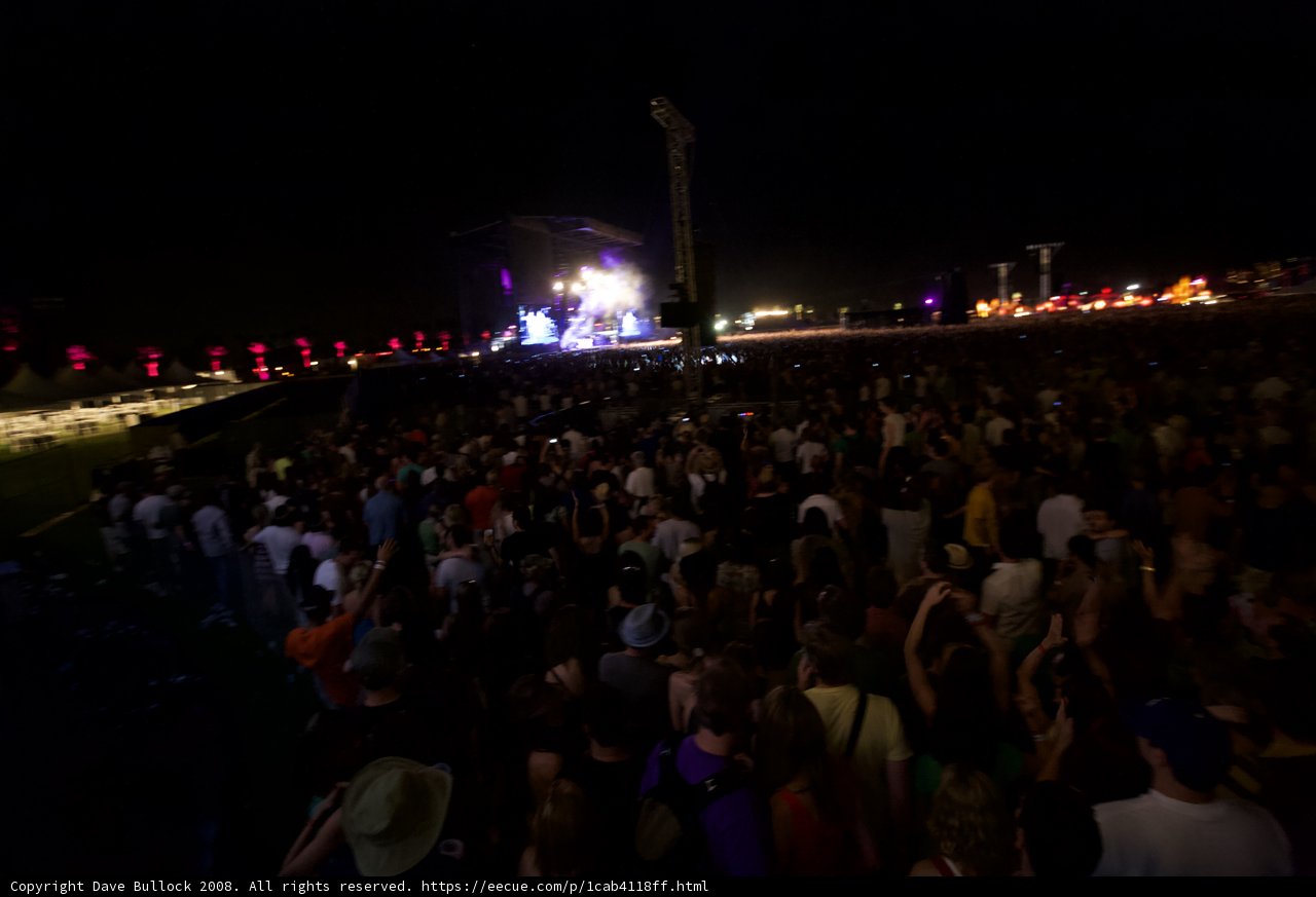 Rockin' with the Metropolis Crowd