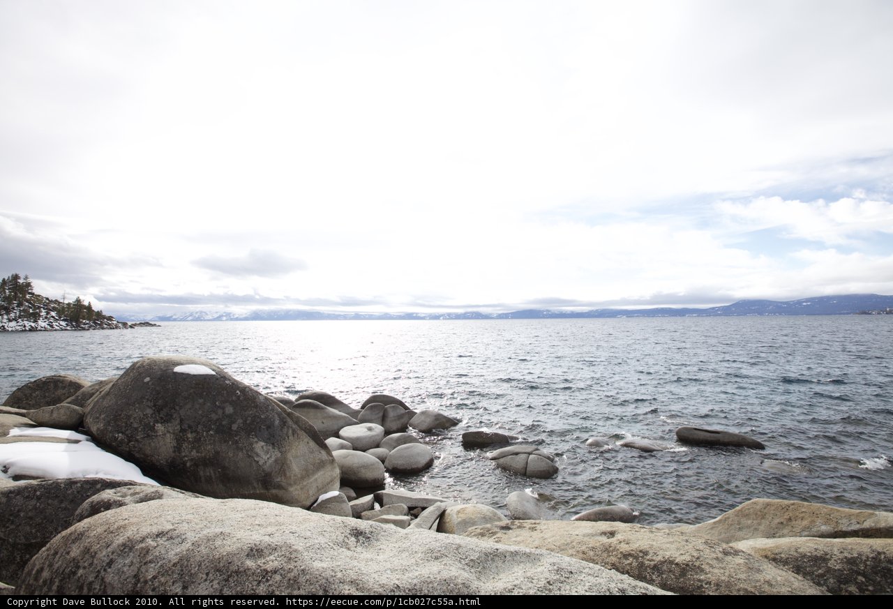 Serene Scene: Ocean and Mountains