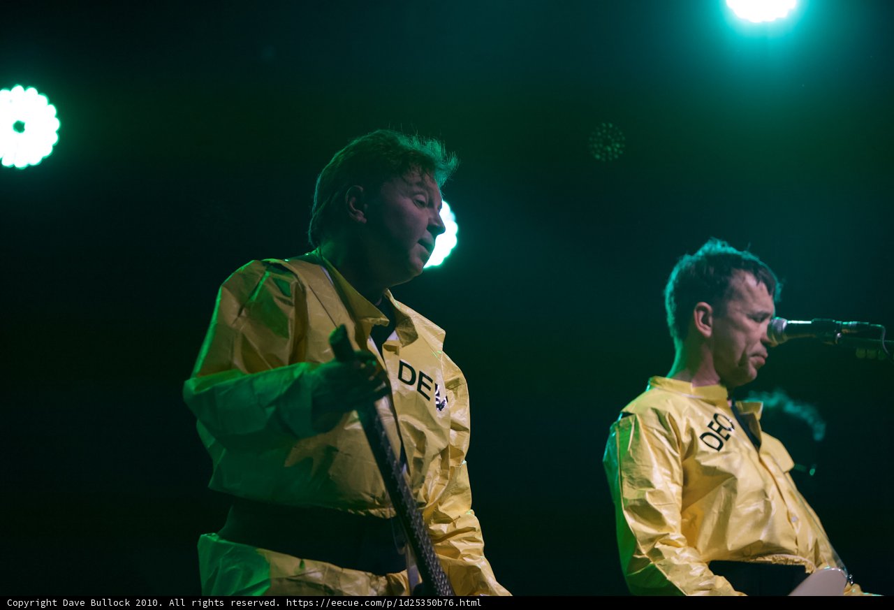 Performers in Yellow Jackets Light Up the Stage