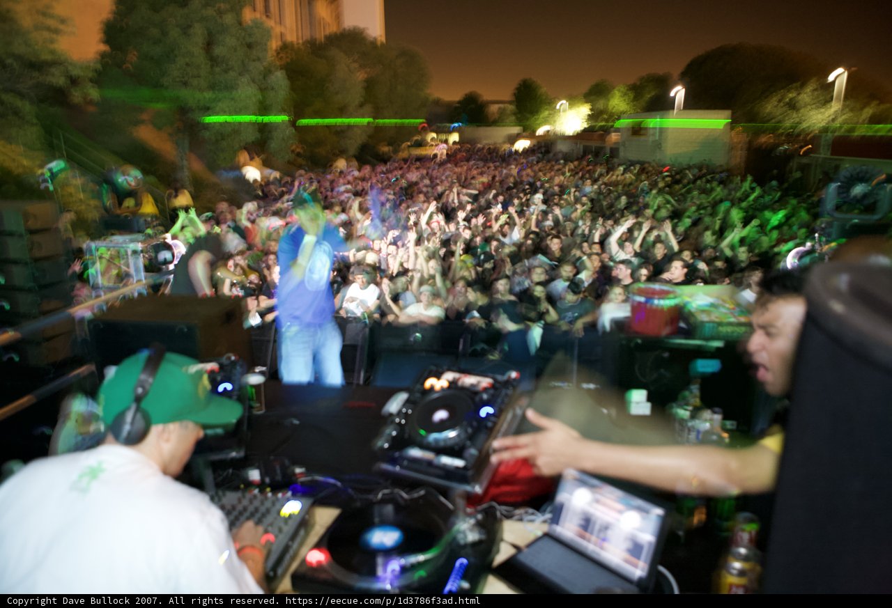 Massive Crowd Rocks the Night Away to Electric DJs at EDC 2007