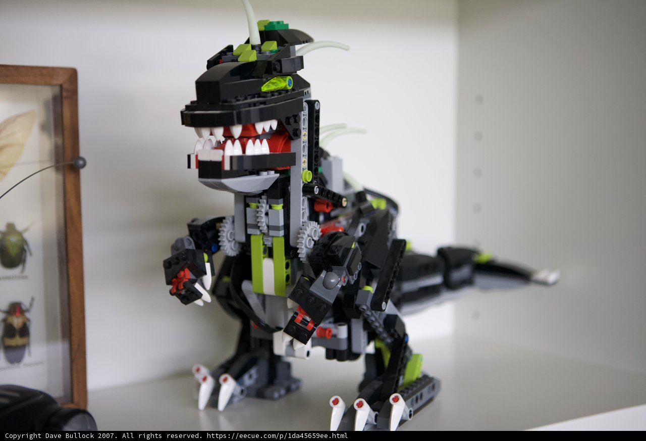 Raging Robot Dino
