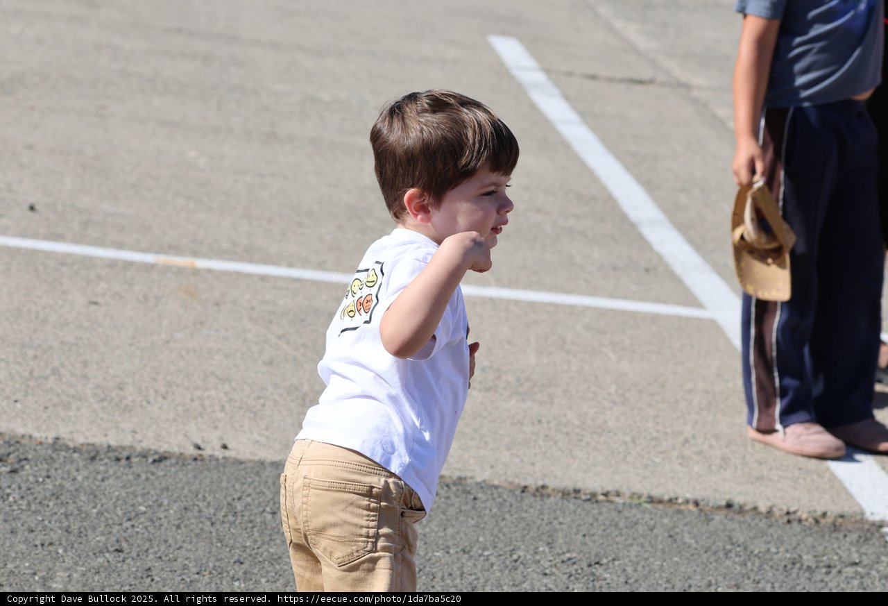 A Stroll in the Sun at Maker Faire 2025
