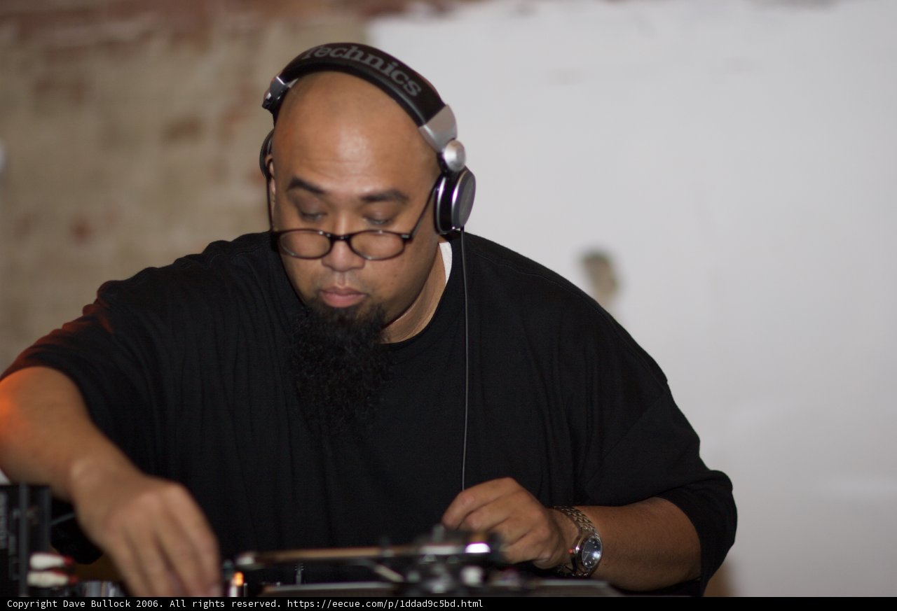 DJ Rhettmatic Spinning at 2006 Roll 673