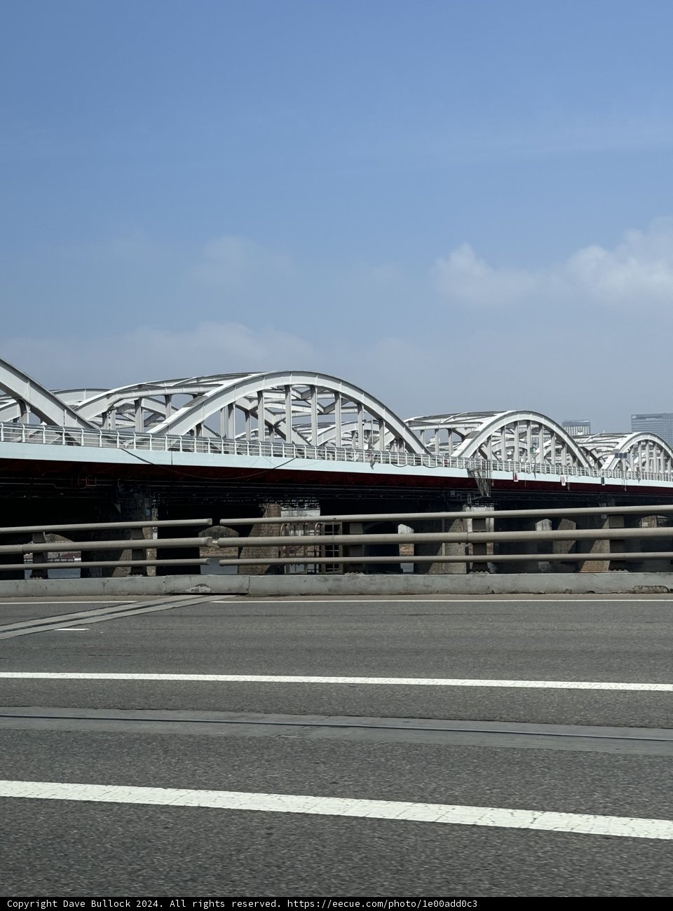 Architectural Marvel of Seoul: The Grand White Bridge