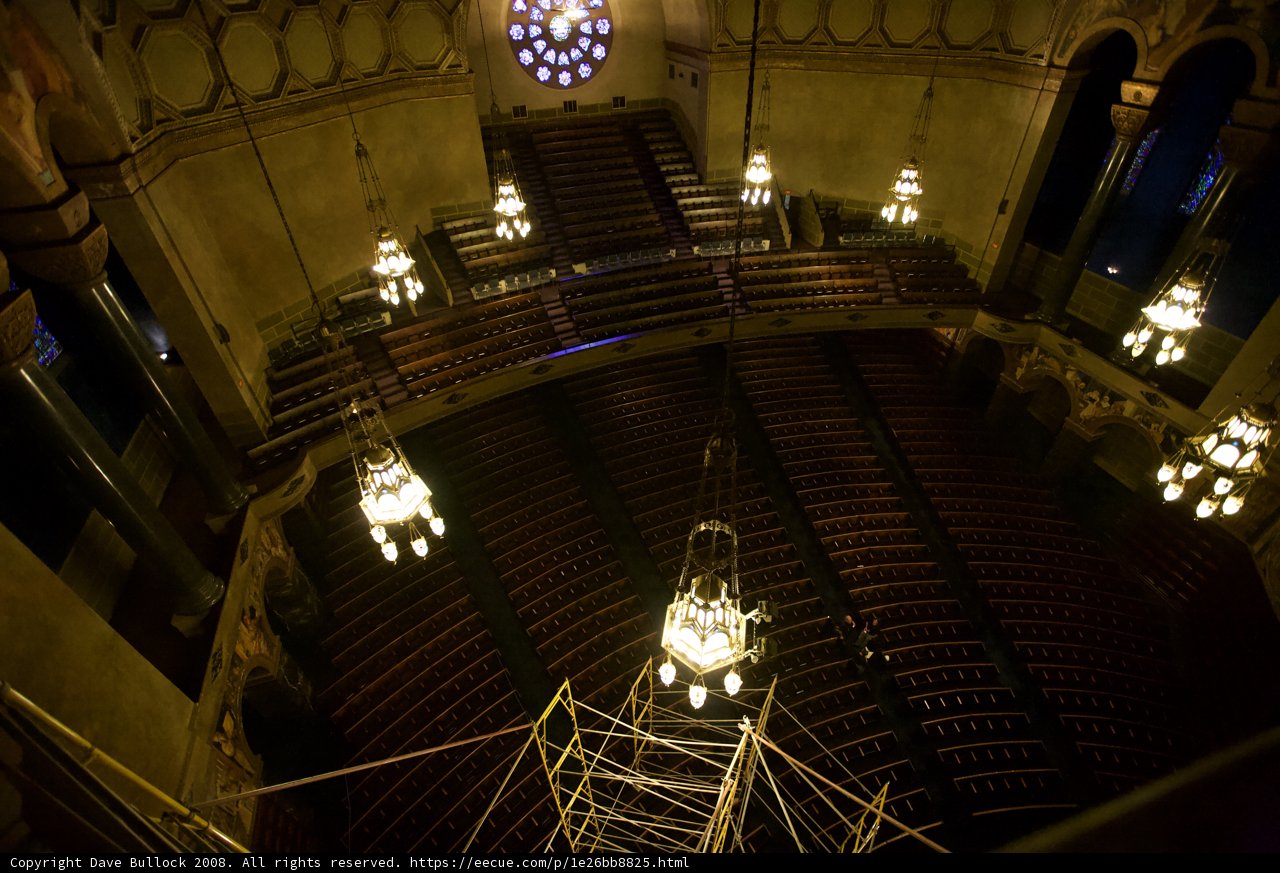 Chandelier elegance in the Wilshire Temple auditorium
