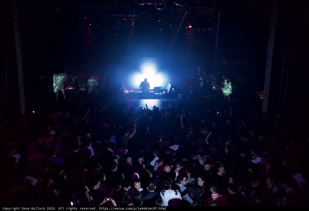 Spotlight on the Crowd
