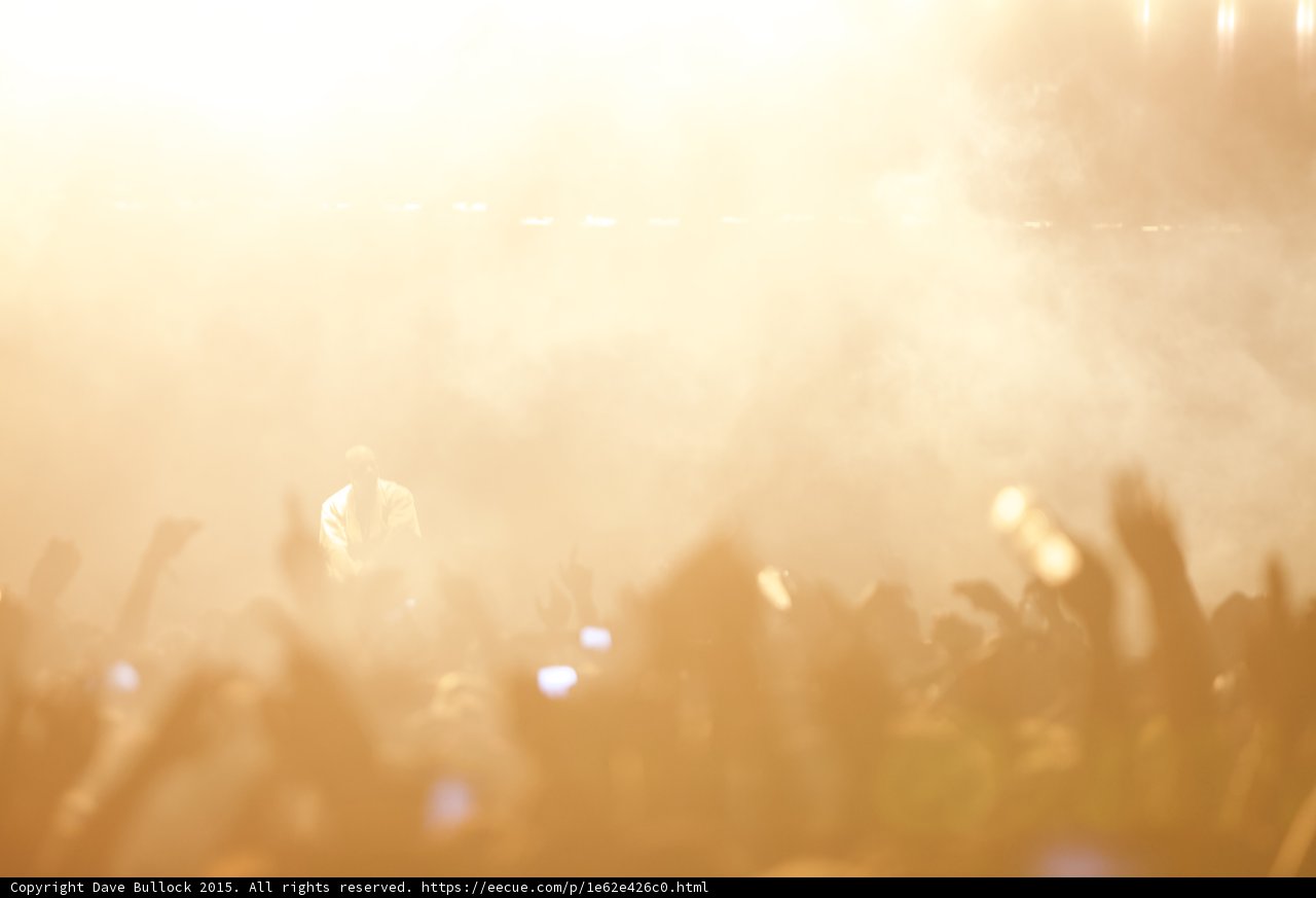 Kanye West Golden Silhouette