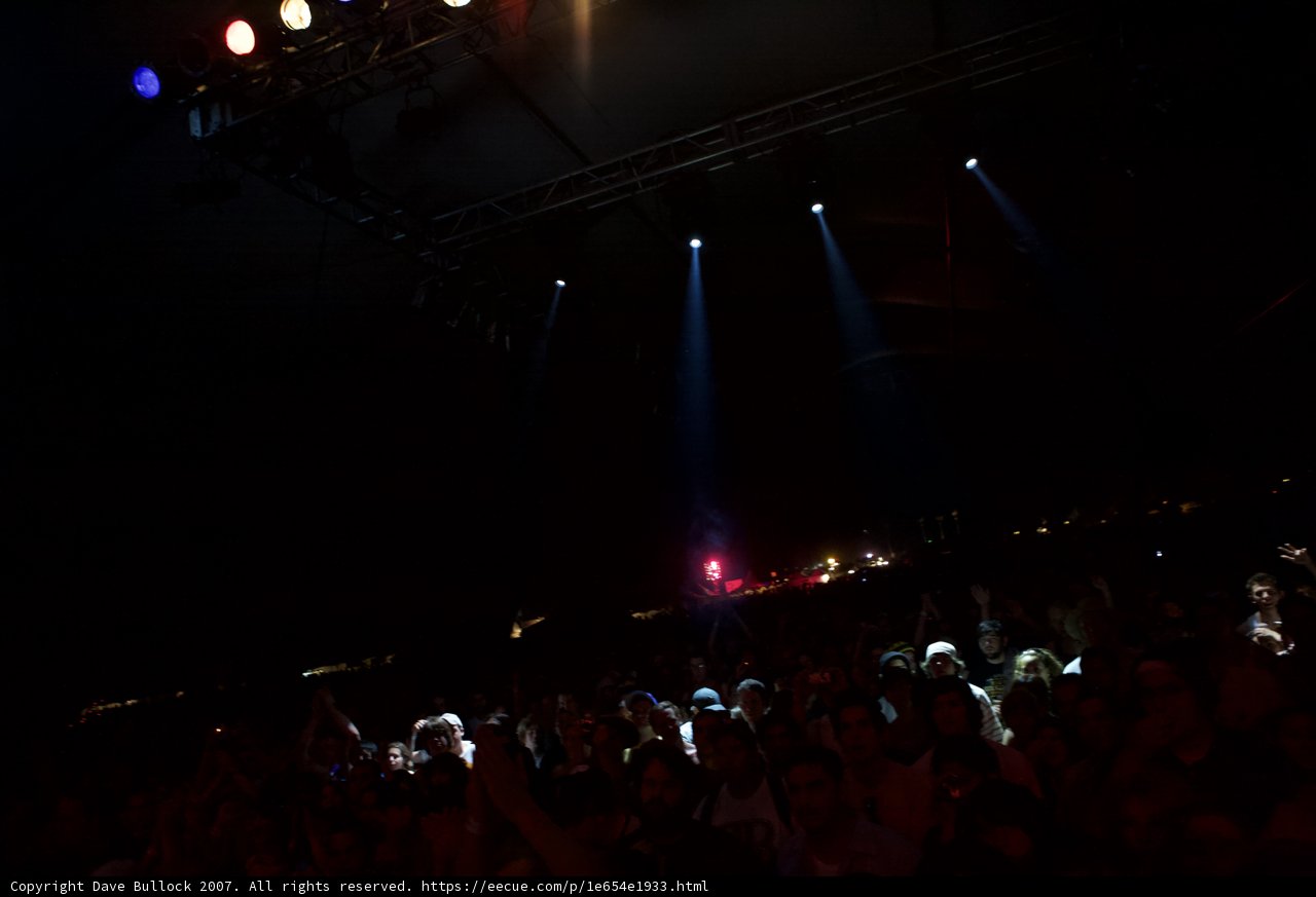 Bright Lights and Boisterous Crowds at the 2007 Coachella Friday Concert