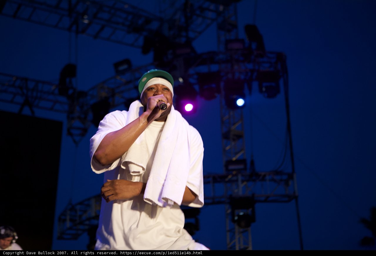 Solo Performance in the Spotlight