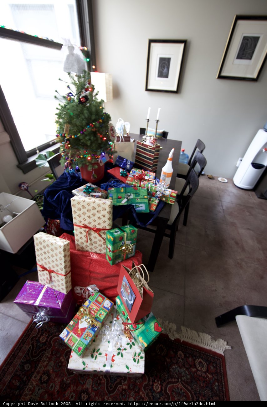 Festive Christmas Tree Decor